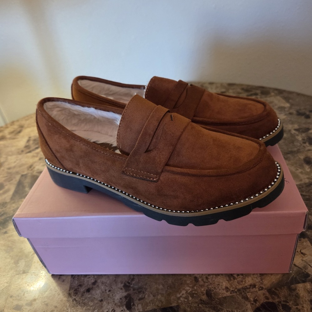 Taryn by Taryn Rose Kilroy tan brown suede penny loafers sz 8.5 faux fur lined